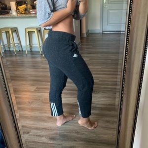 Adidas longe cropped sweats